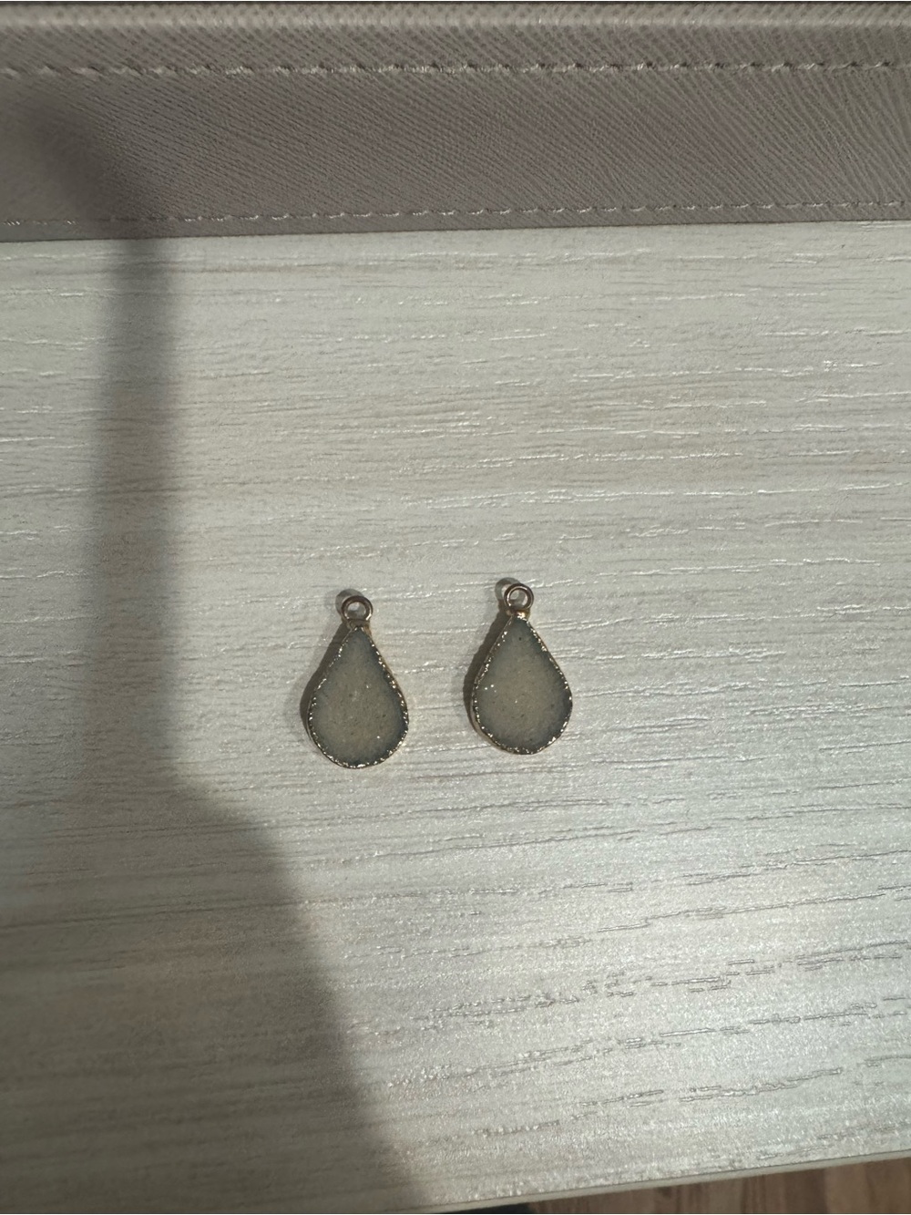 Druzy Teardrop Pendant Charm in Light Gray - Women Jewelry